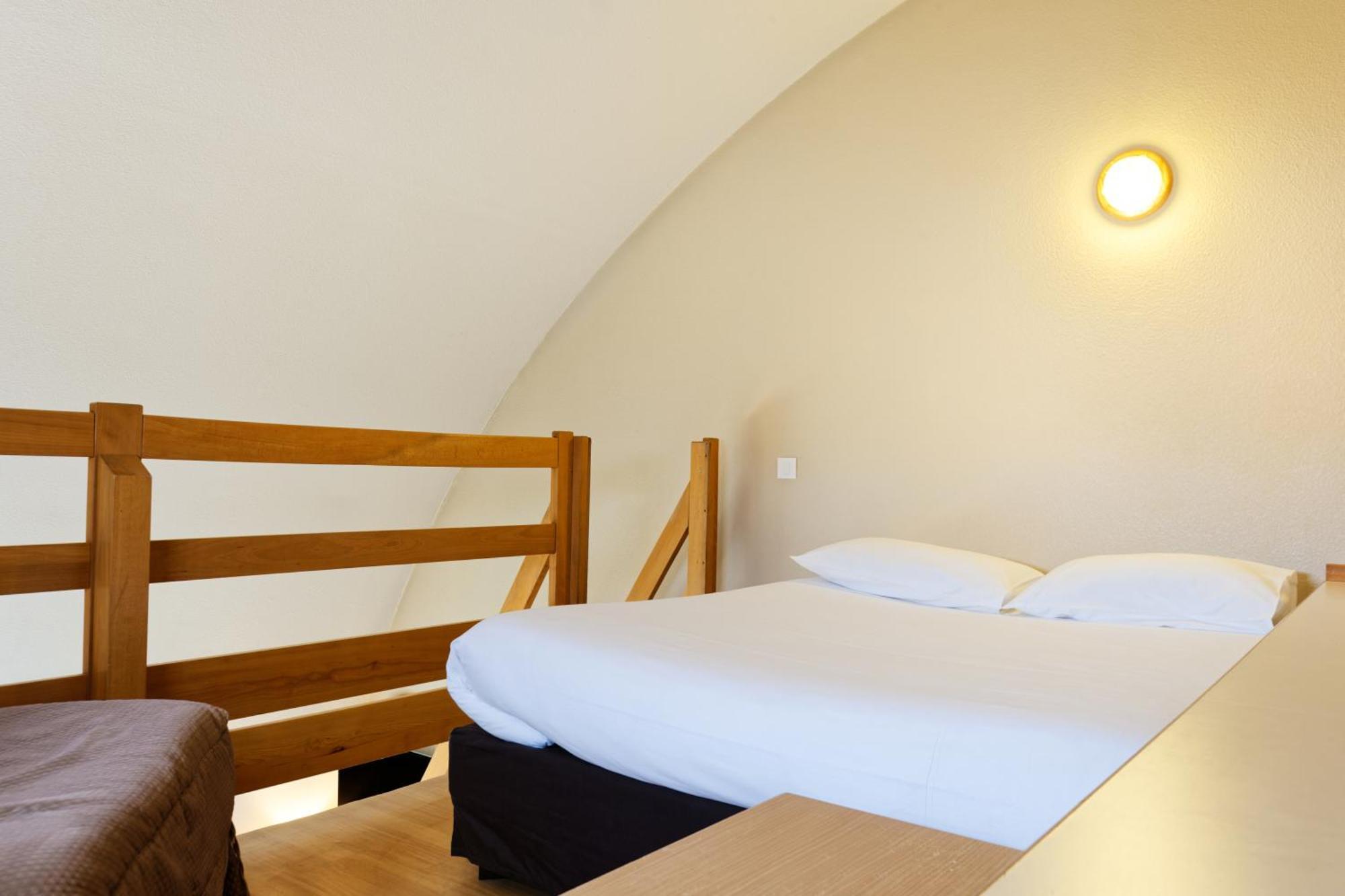 Logis Hotel Beausejour กอลมาร์ ภายนอก รูปภาพ