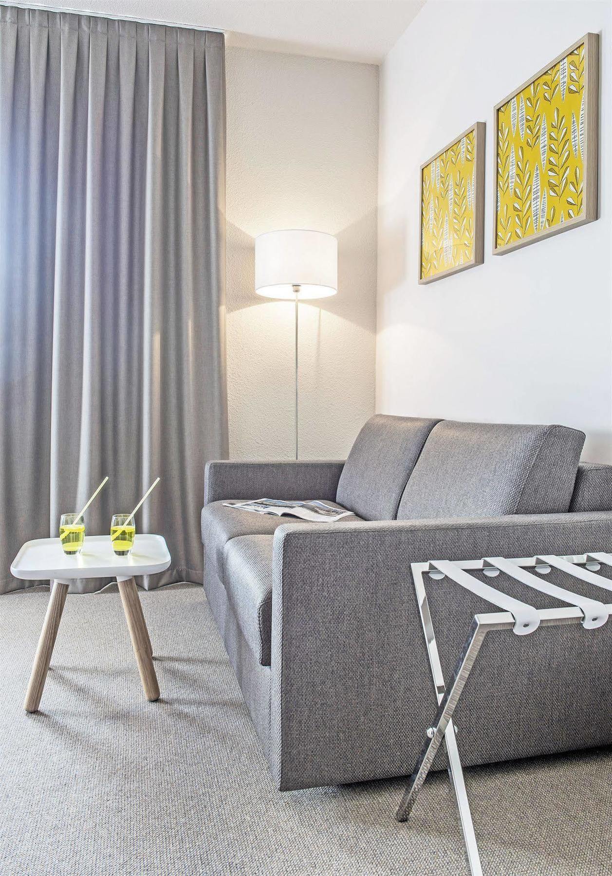 Logis Hotel Beausejour กอลมาร์ ภายนอก รูปภาพ